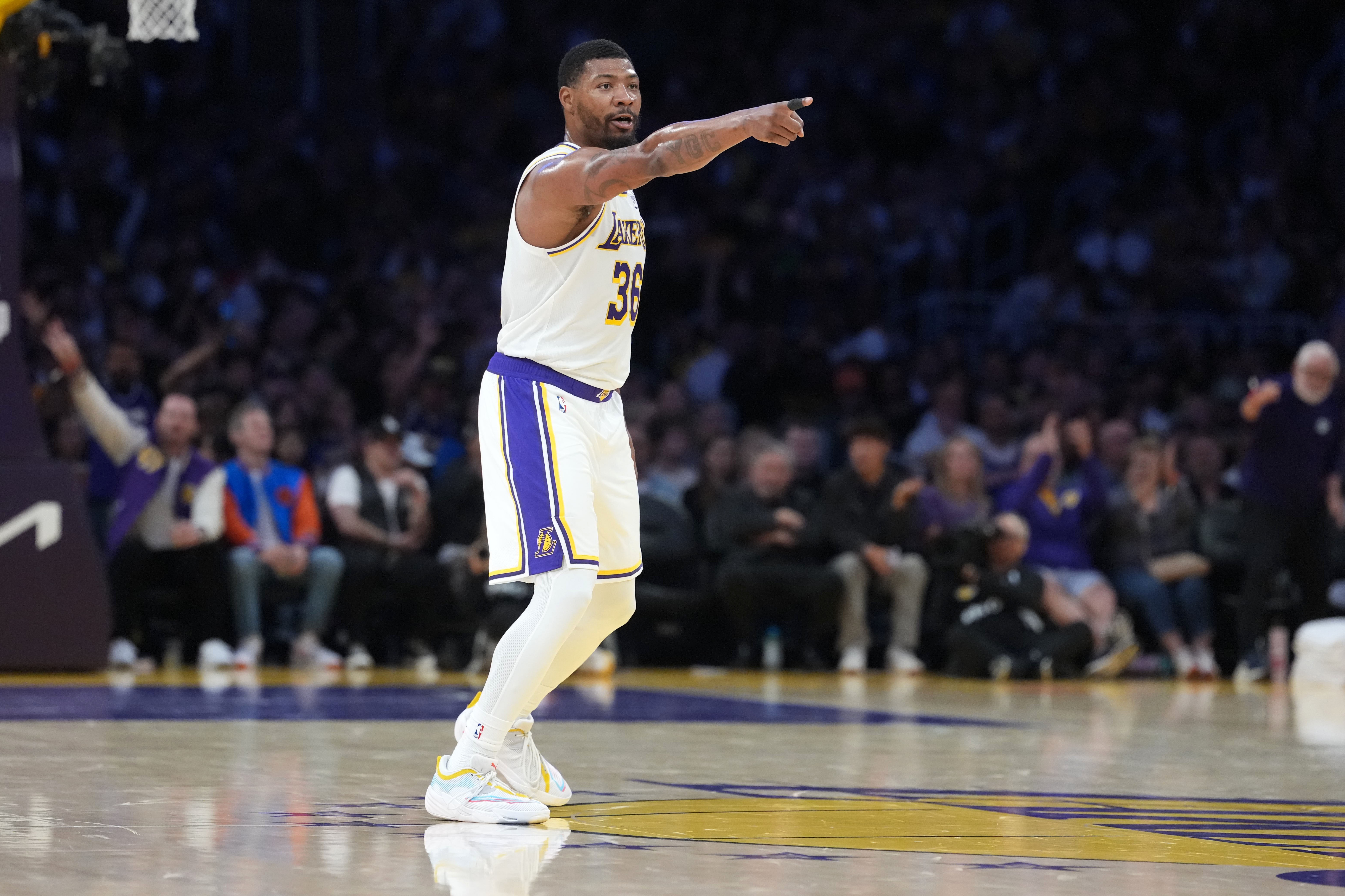 赛事直播-你就说香不香！斯玛特赛季正负值湖人最高 三分不稳仍是防守灵魂